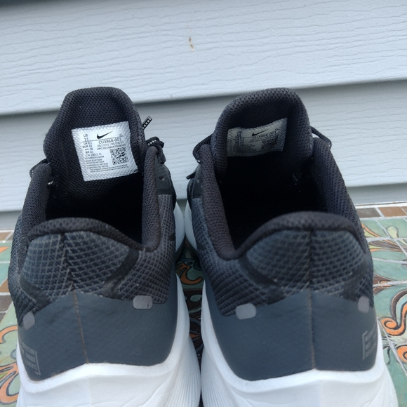 Nike Winflo 7 Shield (2021) - Picture 6 of 10